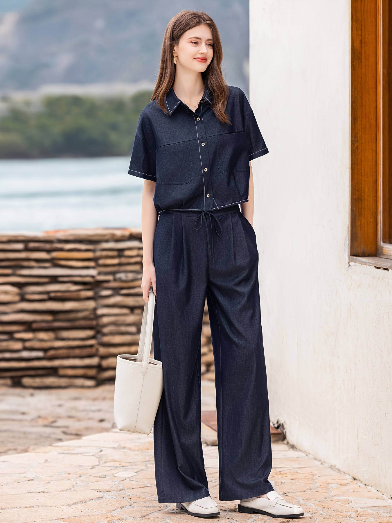 Stylish Loose-Fit Set Summer Outfit New Women's Top with Flared Pants Two-Piece T51B0081N