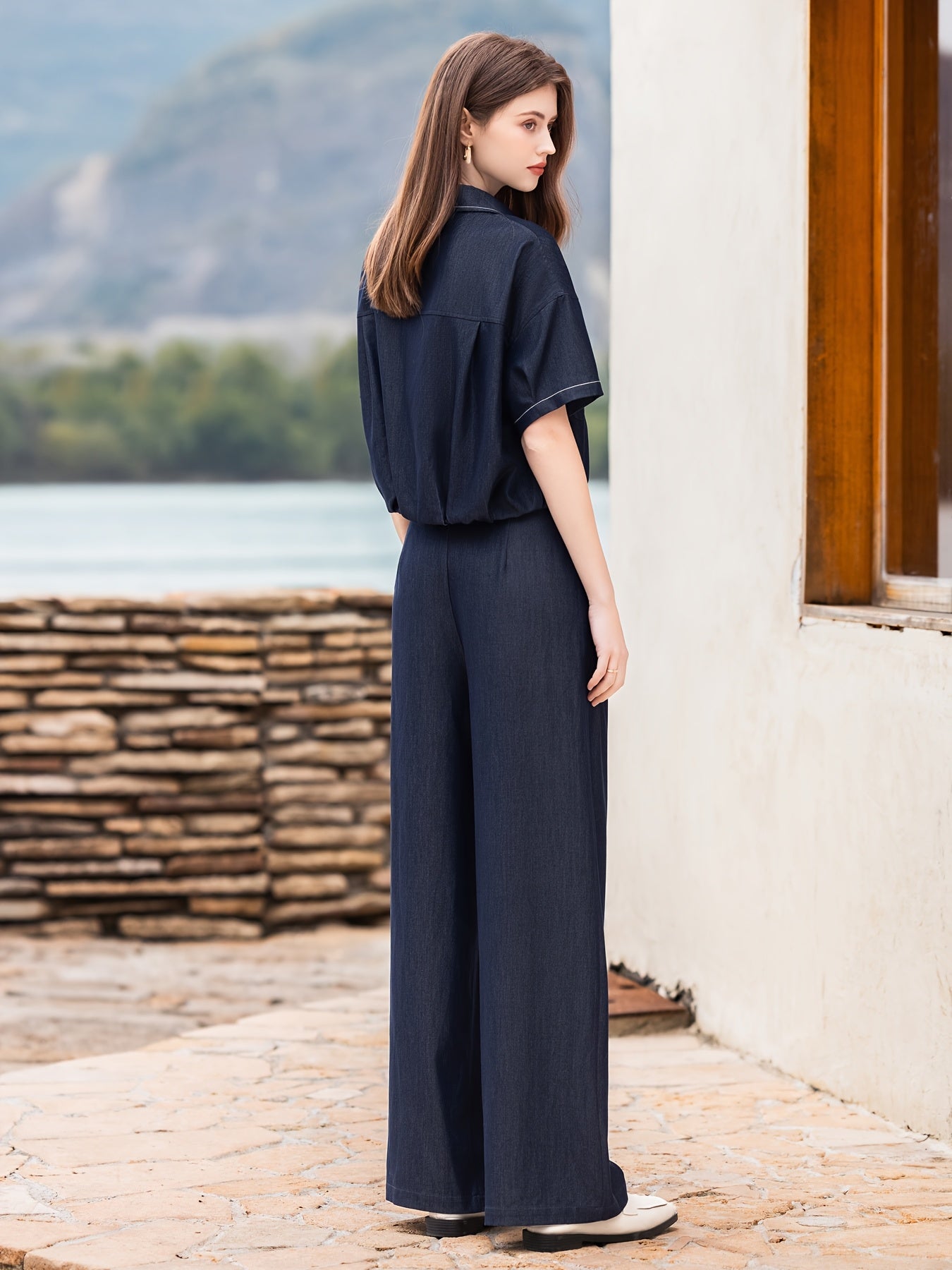 Stylish Loose-Fit Set Summer Outfit New Women's Top with Flared Pants Two-Piece T51B0081N