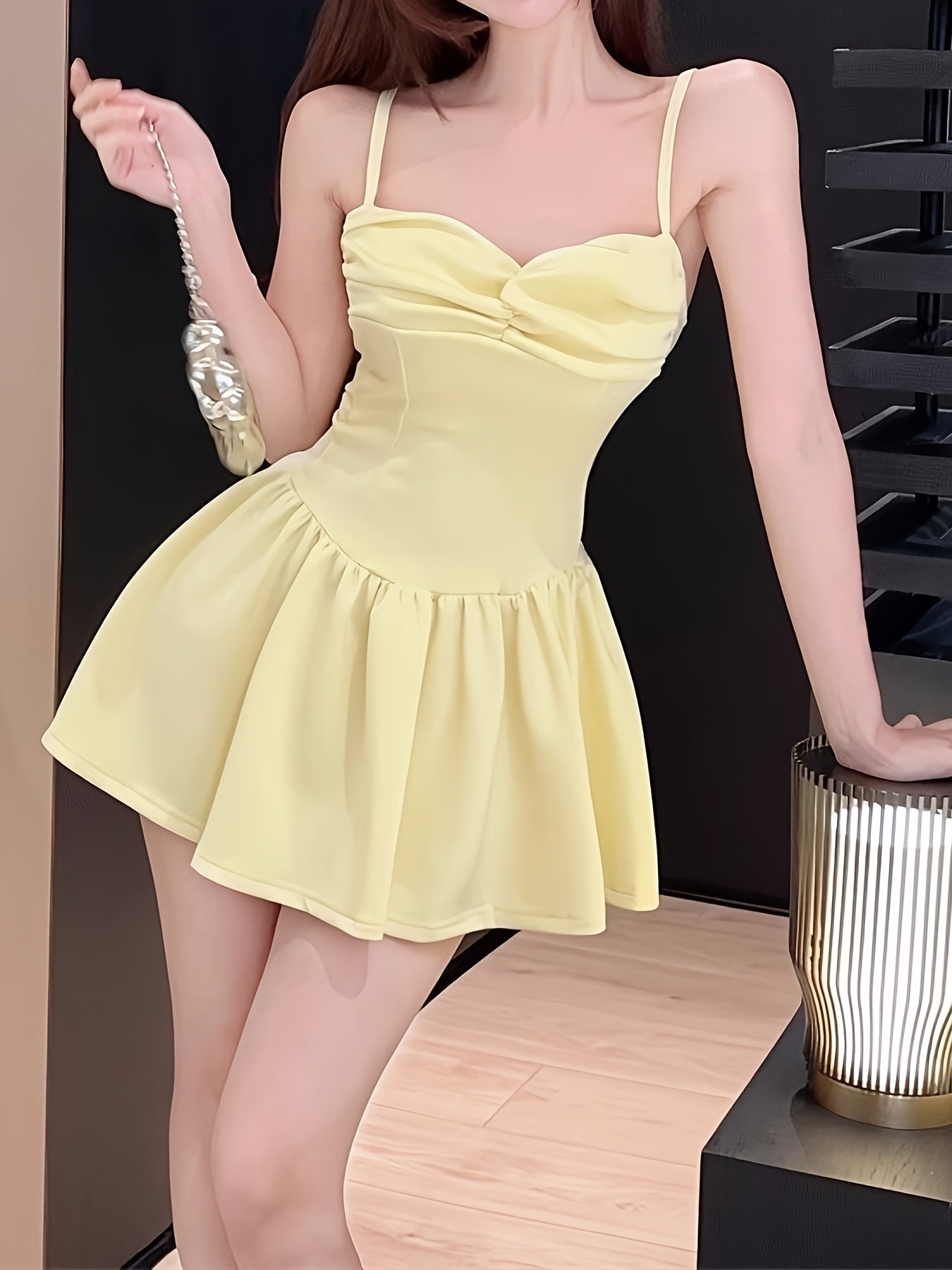 Off-the-Shoulder Pleated Sexy Lady Waist Short Sleeveless Dress for Women Summer